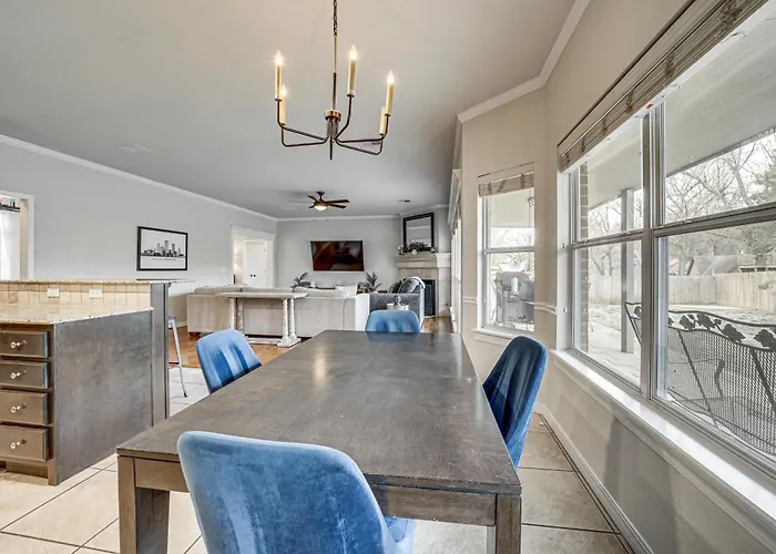 Holiday home Pet-friendly Escape W/ Private Hot Tub! *