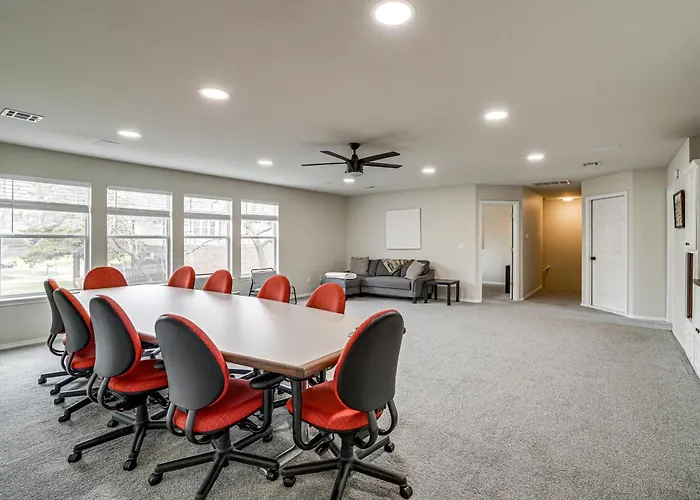 Holiday home Pet-friendly Escape W/ Private Hot Tub!